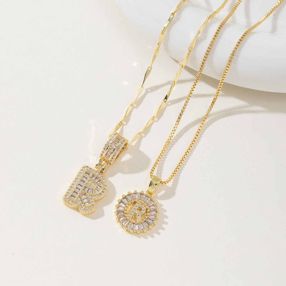 Collar de letras (Compre uno y llévese otro gratis)