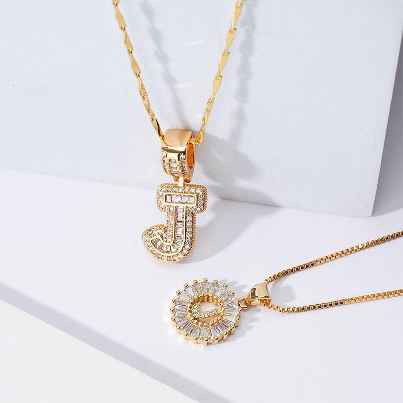 Collar de letras (Compre uno y llévese otro gratis)