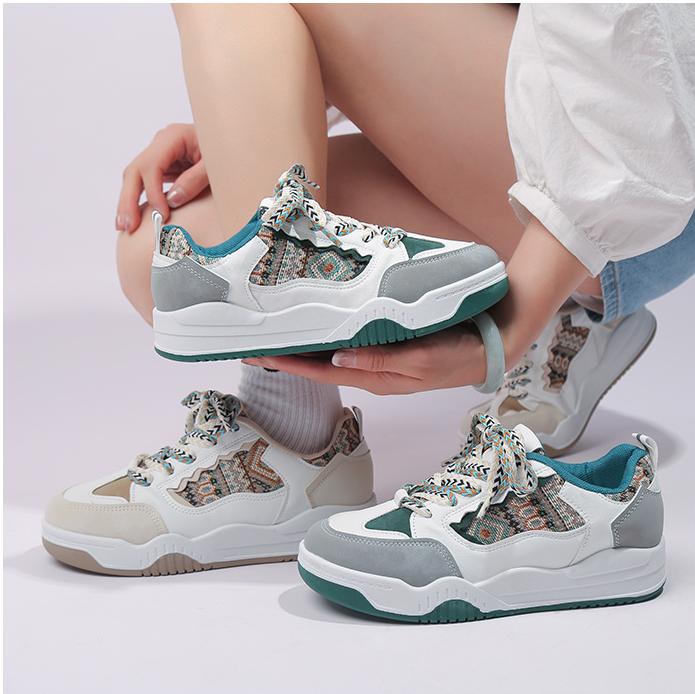 Zapatos casuales con bloques de color