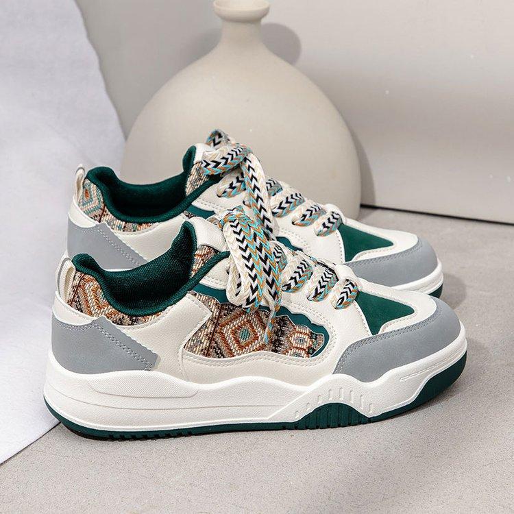 Zapatos casuales con bloques de color