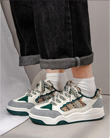 Zapatos casuales con bloques de color