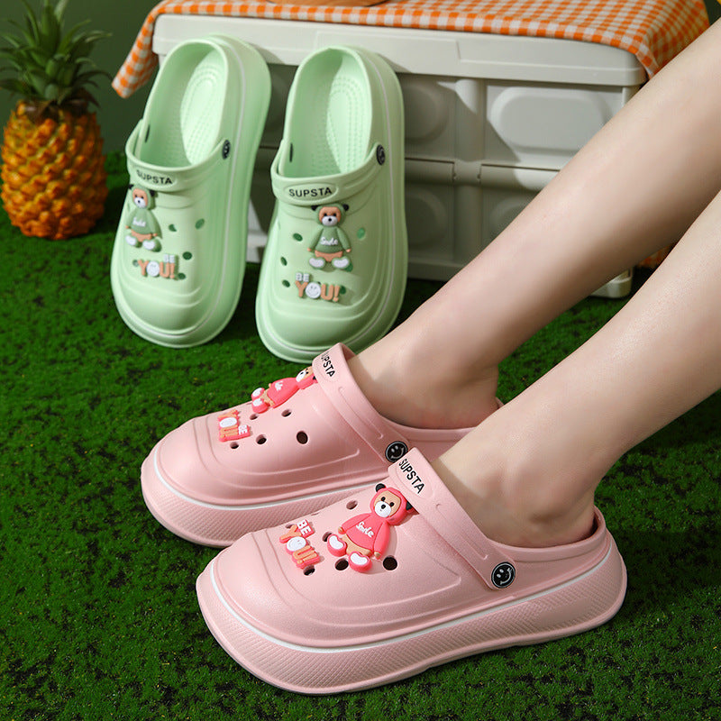 Un_par_de_Crocs_rosas_2